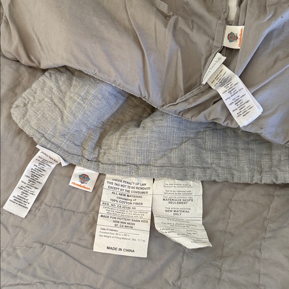 Pottery Barn Kids Paw Patrol Twin Quilt and Standard Sham - Picture 7 of 11